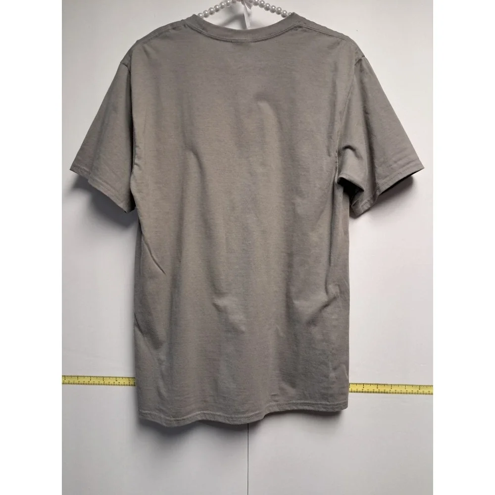 Disney‎ Small Childs Shirt That Has Goofy, Micky, Minnie, And Donald On It
